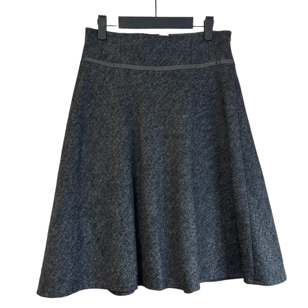 Laurel By Escada Vintage Gray Wool A-Line Skirt